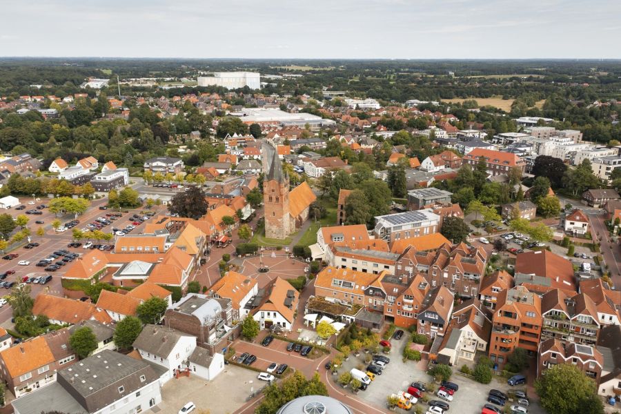 Westerstede Luftbild über dem Stadtzentrum