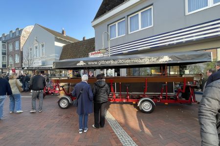 Autofrühling Westerstede: Großer Andrang beim Frühlingsevent